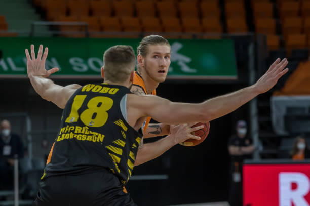 后一轮比赛 后一轮比赛