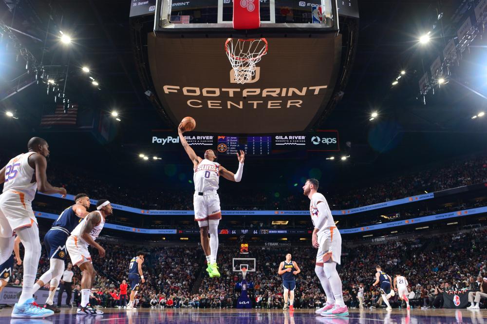 争冠形势发 争冠形势发